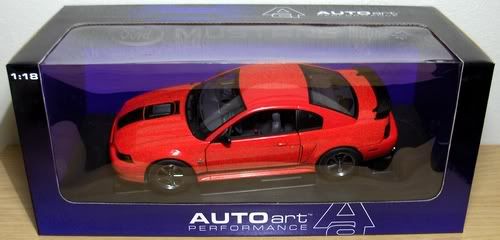 2004 mustang diecast
